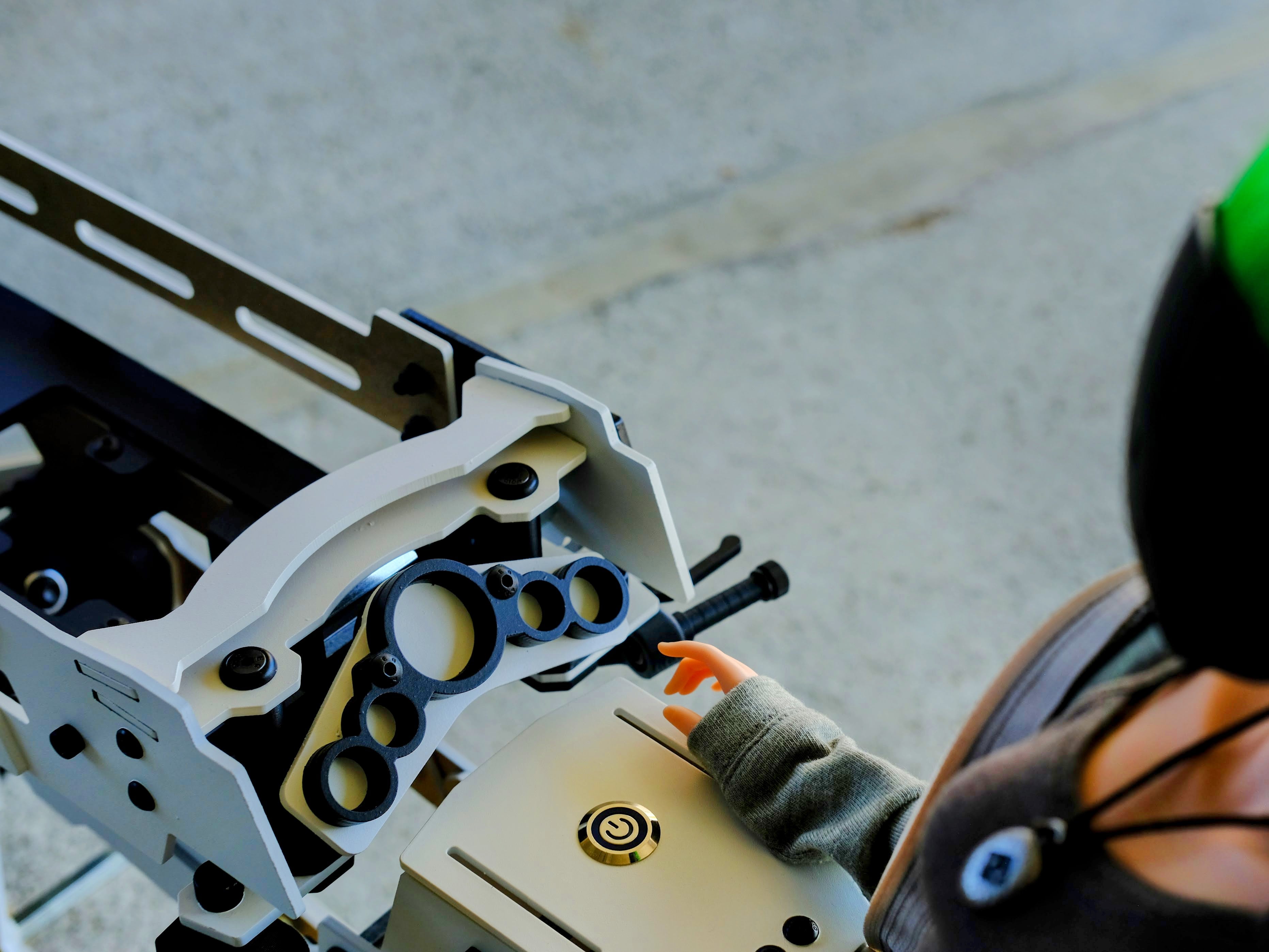 Quantum Retrograde Bike (Glacier White)