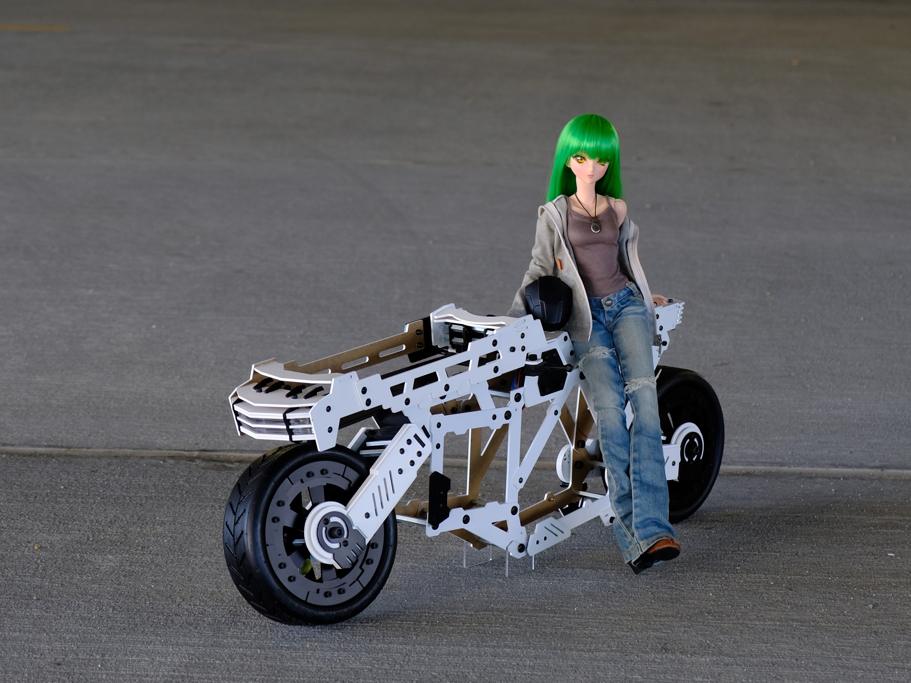 Quantum Retrograde Bike (Glacier White)