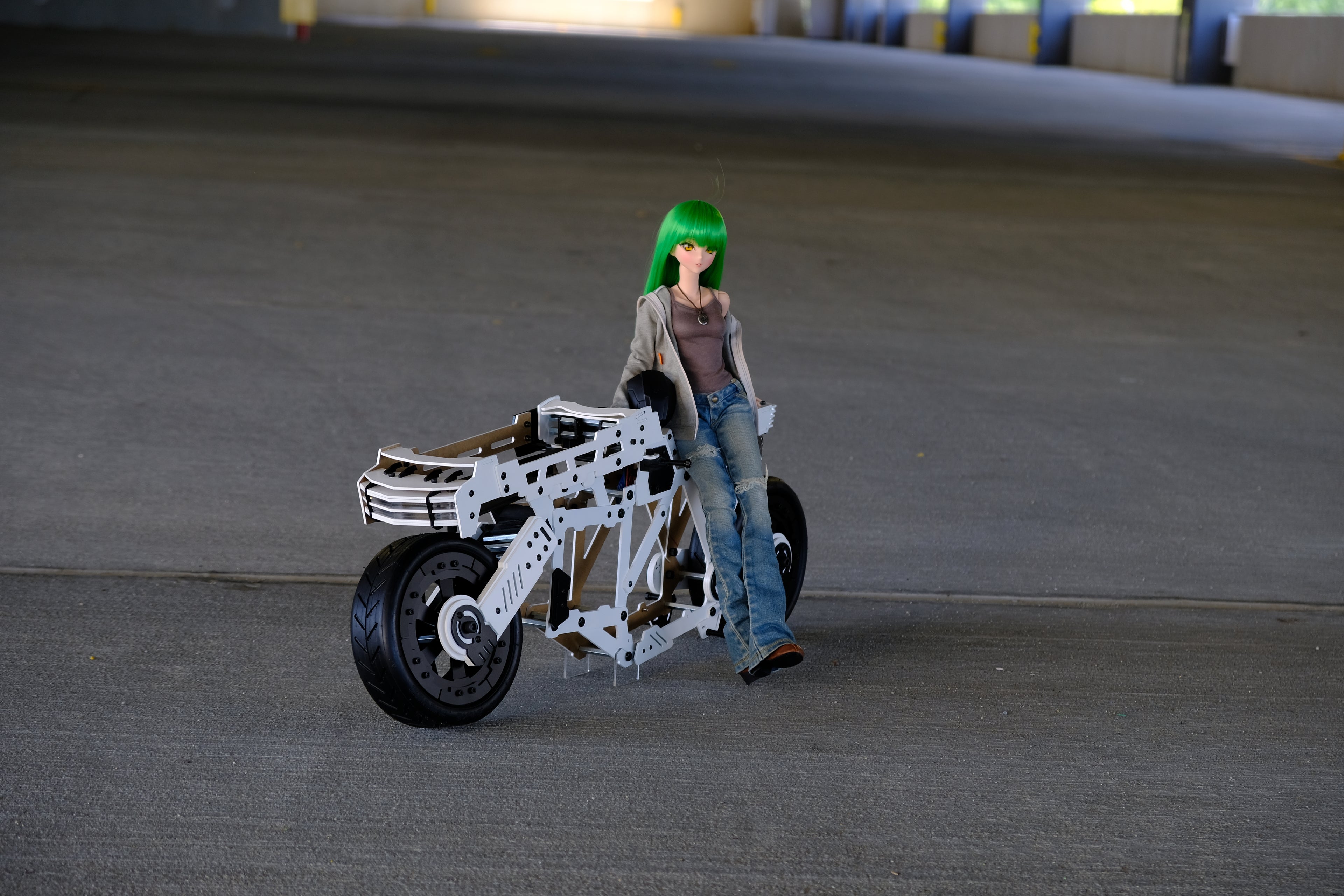 Quantum Retrograde Bike (Glacier White)