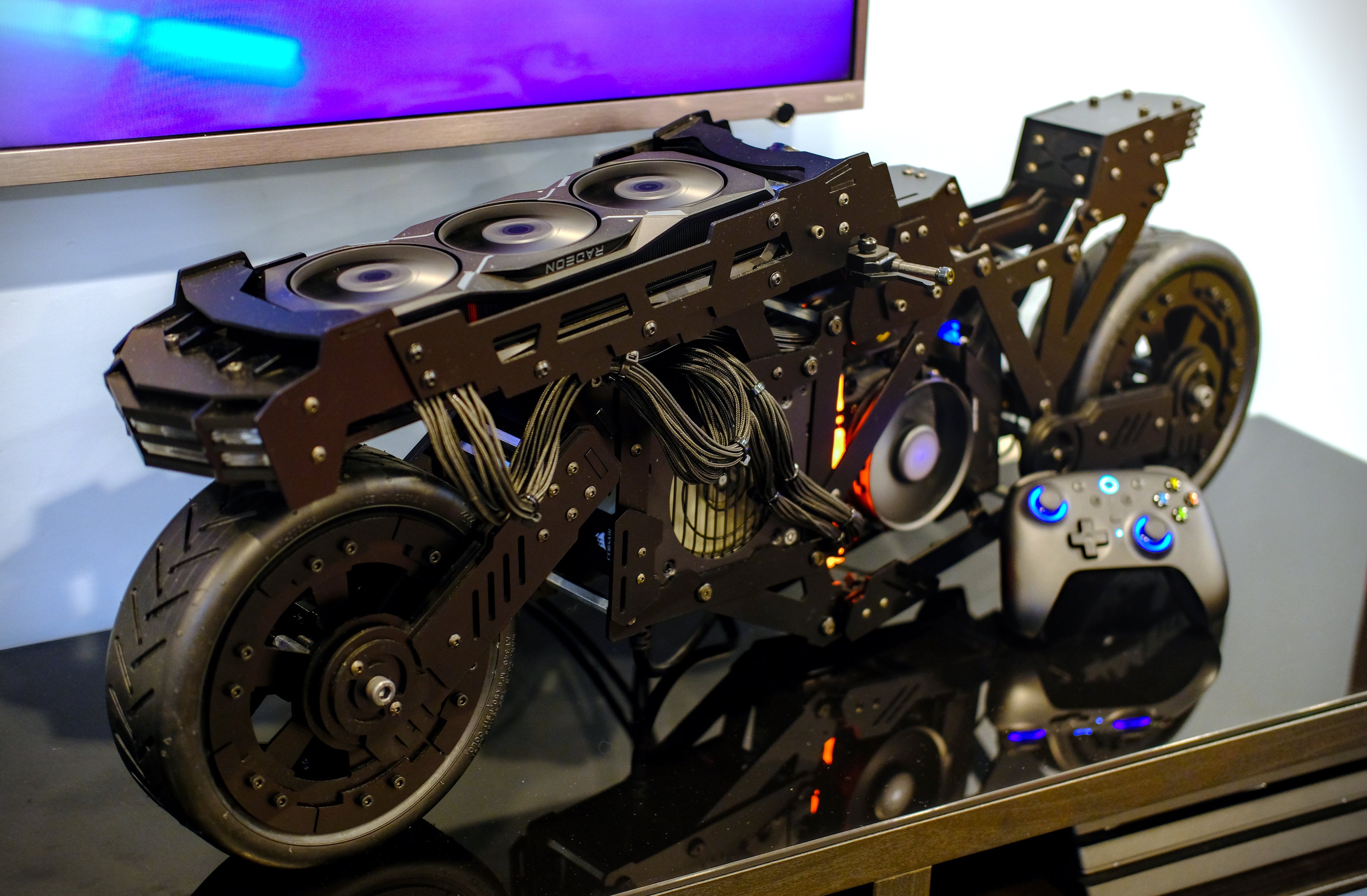 Quantum Retrograde Bike (Carbon Black)